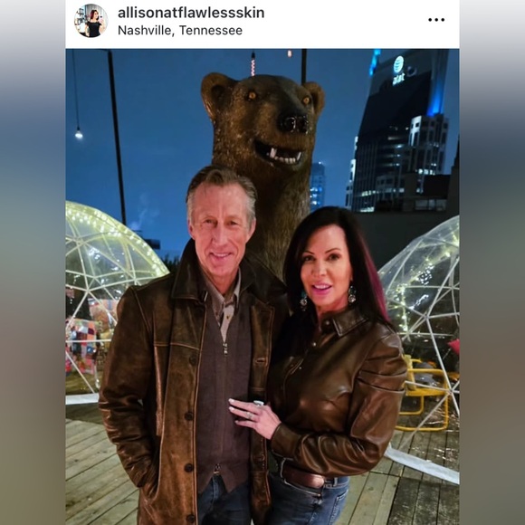 Meet your Posher, Allison - Picture 2 of 16